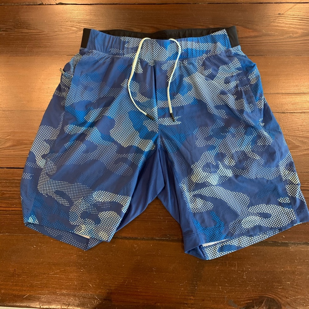 Lululemon T.h.e. Short Luxtreme Liner Large